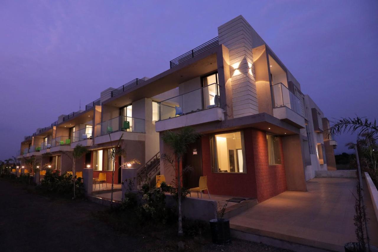 Leena Resort Garudeshwar Kültér fotó