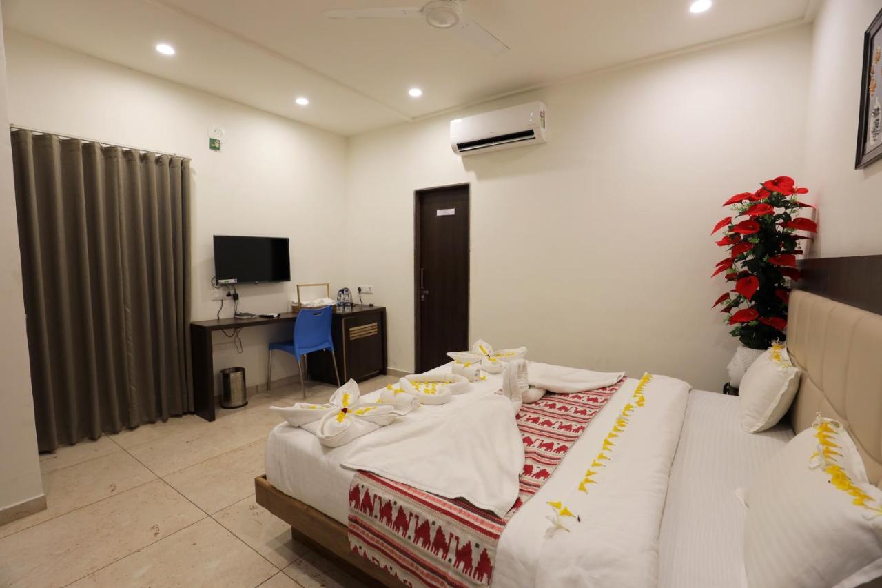 Leena Resort Garudeshwar Kültér fotó